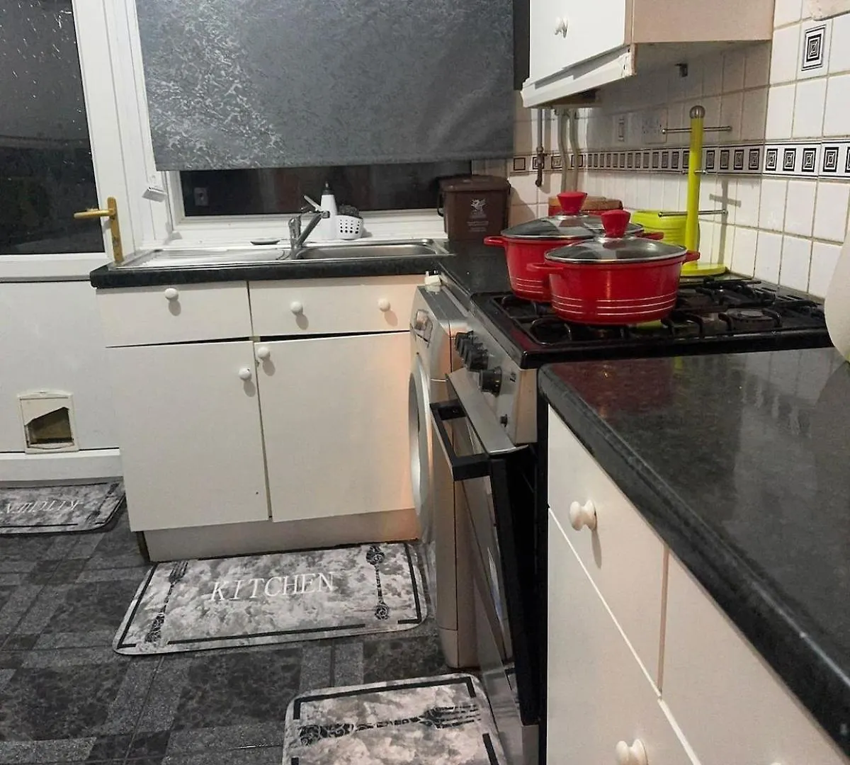Warm Spacious Lovely House Κάρντιφ